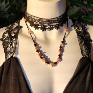 Elegant Black Glass and Pink Shell Beaded Necklace